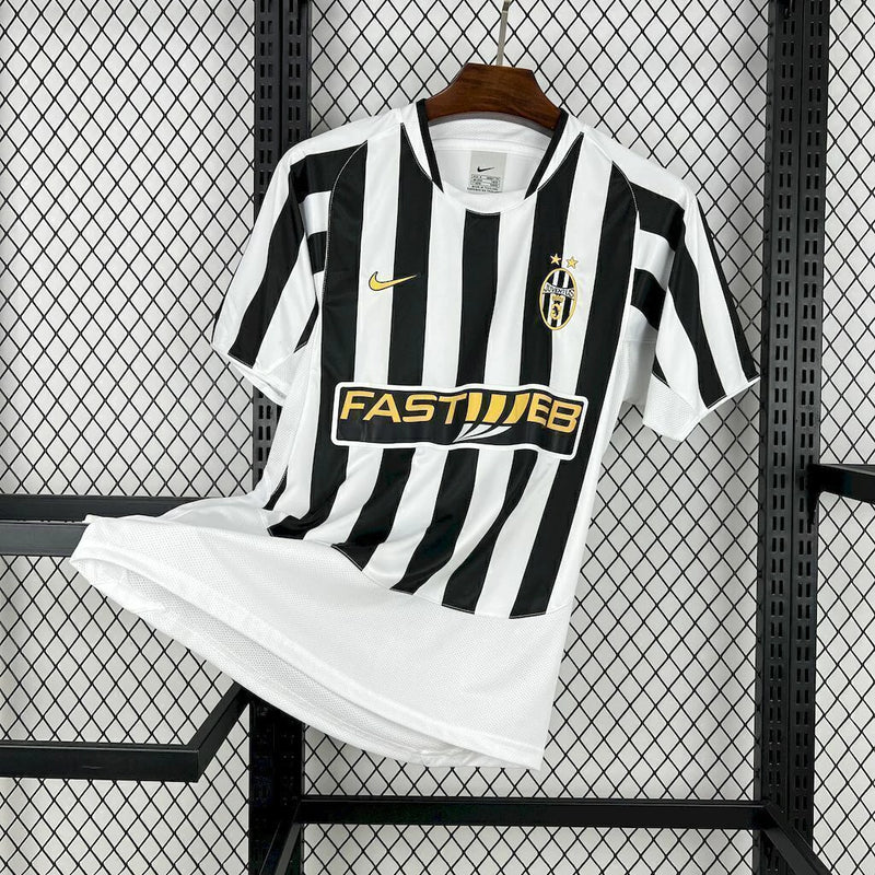 Camisa Juventus Retrô 1 - 2002/03